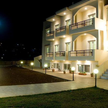 Garifalo Apartments カリヴェス エクステリア 写真